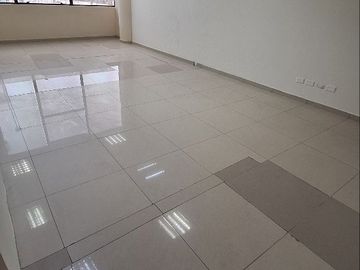 OCACIÓN LOCAL COMERCIAL - ZONA EL TRIGAL