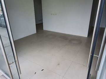 OCACIÓN LOCAL COMERCIAL - ZONA EL TRIGAL