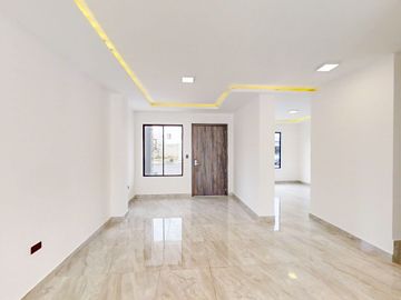 En Venta Casa Lista Por Estrenar Con 4 Habitaciones en Urb Mallorca, Via Salitre.