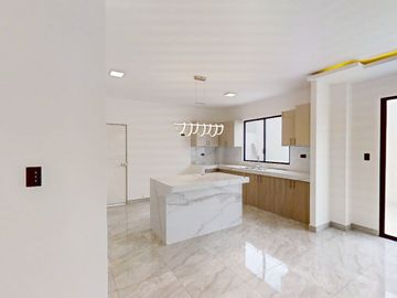 En Venta Casa Lista Por Estrenar Con 4 Habitaciones en Urb Mallorca, Via Salitre.
