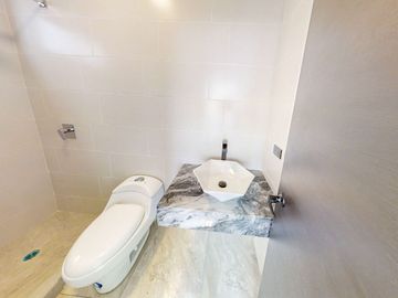 En Venta Casa Lista Por Estrenar Con 4 Habitaciones en Urb Mallorca, Via Salitre.