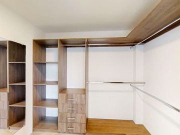En Venta Casa Lista Por Estrenar Con 4 Habitaciones en Urb Mallorca, Via Salitre.
