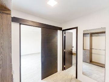 En Venta Casa Lista Por Estrenar Con 4 Habitaciones en Urb Mallorca, Via Salitre.