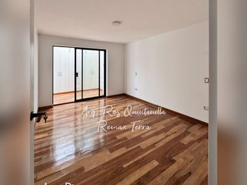CON TERRAZA PARRILLERA PERFECTO DEPARTAMENTO ACCESIBLE EN 1ER PISO EN LARAPA