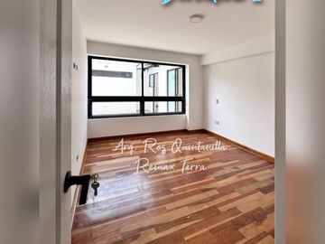 CON TERRAZA PARRILLERA PERFECTO DEPARTAMENTO ACCESIBLE EN 1ER PISO EN LARAPA