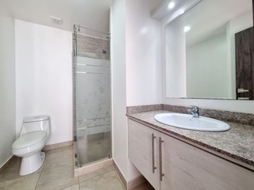 SUITE EN VENTA - SECTOR LA PRADERA - 9 OCTUBRE - PARQUE LA CAROLINA - CENTROS COMERCIALES