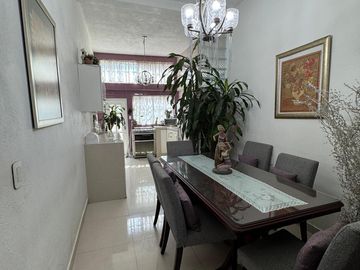 SE VENDE CASA REMODELADA  INFONAVIT IZTACALCO
