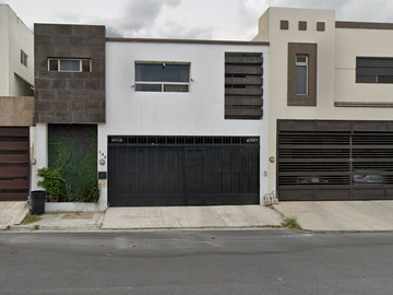 !!!!!!Se VeNDe CaSa En CuMbReS ElItE 8° SeCtOr !!!!EXCeLeNTe UBiCaCIóN!!!!!ReMATeS HiPoTeCaRiOs 