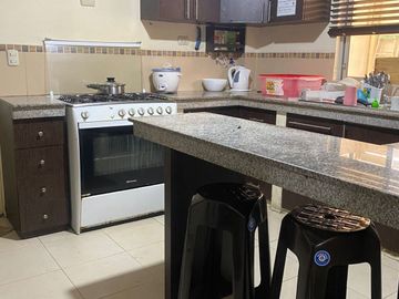 SE VENDE HERMOSA CASA DE 2 PLANTAS, URBANIZACION VILLA CLUB ETAPA LUNA