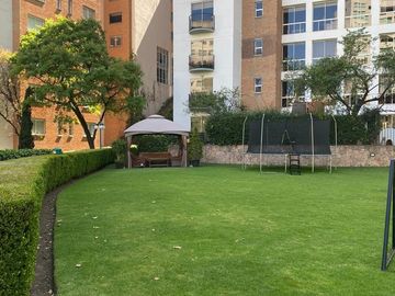 En venta, departamento en Interlomas
