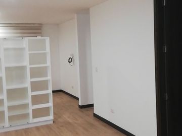 SE VENDE BONITO APARTAESTUDIO CERCA UNIVERSIDAD JAVERIANA