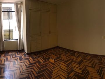 Venta Hermoso Departamento Monterrico Norte San Borja