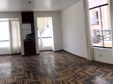Venta Hermoso Departamento Monterrico Norte San Borja
