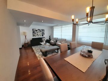 Vendo Hermoso Departamento 220 M2 Piso 1 en Surco