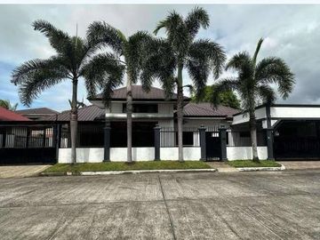 390 SQM Bungalow House With 4 Bedrooms