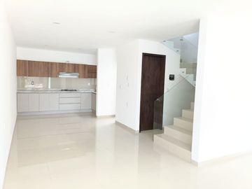 🔴CASA EN VENTA A 10 MINUTOS DE ZONA DE HOSPITALES PACHUCA (HOSPITAL GENERAL, IMSS)🔴
