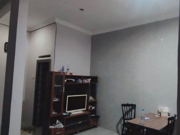 Rumah Baru Gress Dekat Raya MERR di Semampir Tengah Sukolilo Surabaya