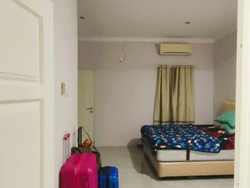 Rumah Baru Gress Dekat Raya MERR di Semampir Tengah Sukolilo Surabaya