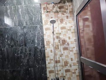 Kost Dekat Universitas Wahid Hasyim, Kawasan Industri Candi, RSUD Dr. Adhyatma MPH