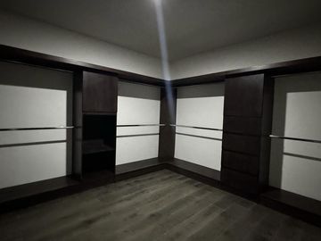 Casa en VENTA Sierra Alta 9o Sector