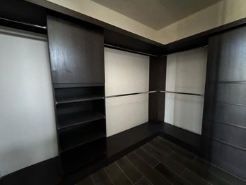 Casa en VENTA Sierra Alta 9o Sector