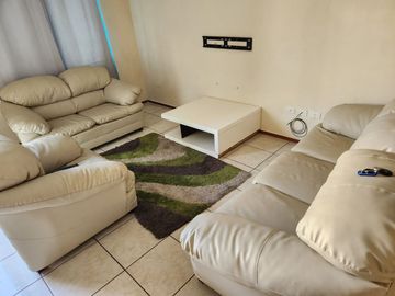 VENDO CASA EN FRACCIONAMIENTO XANA EN ESQUINA ( NO EN CLUSTER)