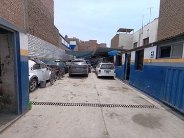 SE VENDE LOCAL COMERCIAL Y/O TERRENO EN LA VICTORIA