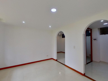 SE VENDE APARTAMENTO EN MOSQUERA