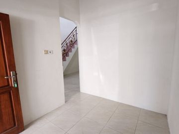 Rumah Murah Baru Renovasi Di Perumahan Deltasari Indah Waru Sidoarjo