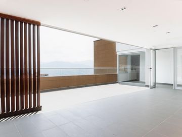 Venta de Pent house Nuevo en  Loma de Las Brujas Envigado