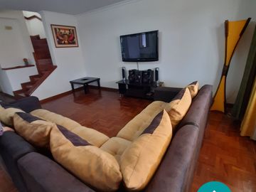 VENDO CASA SECTOR EINSTEIN