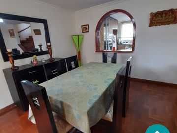 VENDO CASA SECTOR EINSTEIN