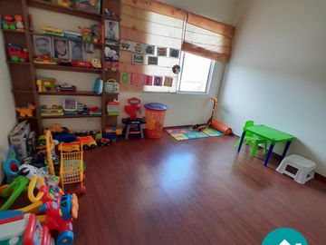 VENDO CASA SECTOR EINSTEIN