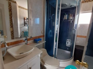 VENDO CASA SECTOR EINSTEIN