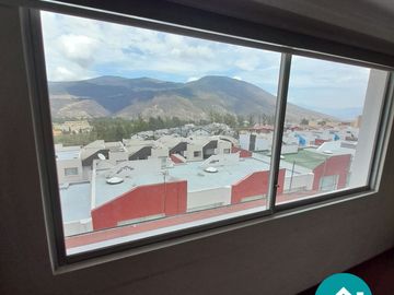 VENDO CASA SECTOR EINSTEIN