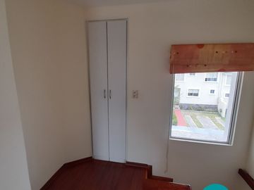 VENDO CASA SECTOR EINSTEIN