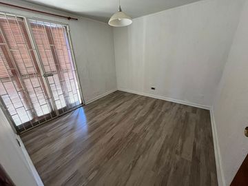 Villa Alemana, a pasos Troncal Urbano, 3 dormitorios, estar, mansarda