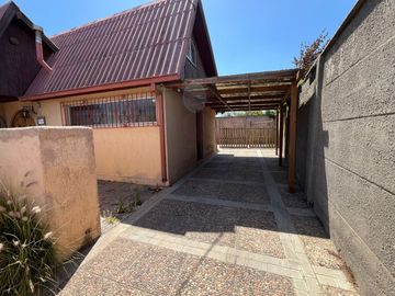 Villa Alemana, a pasos Troncal Urbano, 3 dormitorios, estar, mansarda