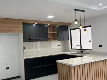 CASAS EN VENTA POR ESTRENAR EN RICAURTE