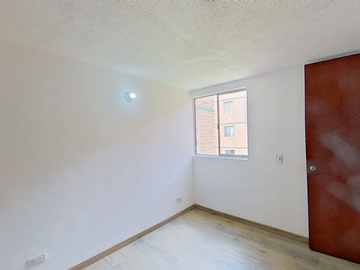 SE VENDE APARTAMENTO EN MOSQUERA