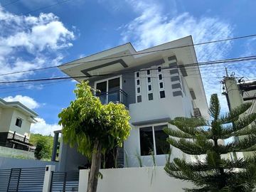 Overlooking 4 Bedroom House and Lot in Kishanta Subdivision Talisay City, Cebu