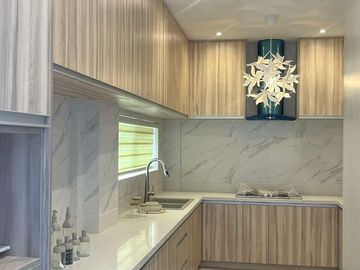 Overlooking 4 Bedroom House and Lot in Kishanta Subdivision Talisay City, Cebu
