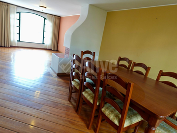 Casa de venta en Carcelén, sector Universidad SEK