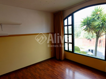 Casa de venta en Carcelén, sector Universidad SEK
