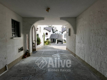 Casa de venta en Carcelén, sector Universidad SEK