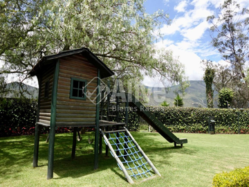 Casa de venta en Carcelén, sector Universidad SEK