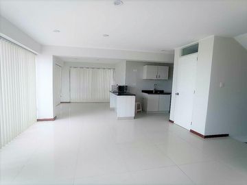 Punta Hermosa - TRIPLEX PENTHOUSE Frente a Parque de 3dorm + 2cocheras + Piscina + 3balcones