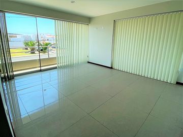 Punta Hermosa - TRIPLEX PENTHOUSE Frente a Parque de 3dorm + 2cocheras + Piscina + 3balcones