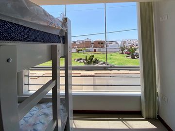 Punta Hermosa - TRIPLEX PENTHOUSE Frente a Parque de 3dorm + 2cocheras + Piscina + 3balcones