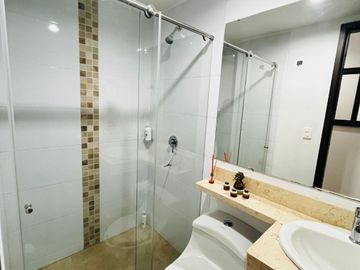 VENDO BONITO APARTAMENTO DE 2 ALCOBAS CON ASCENSOR EN EL SECTOR DE CABLE, MANIZALES